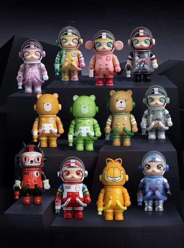 popmart Molly 100% Series 3